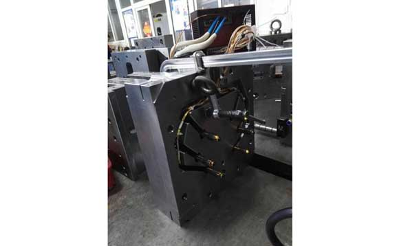 �������pɫ��܇ģ��